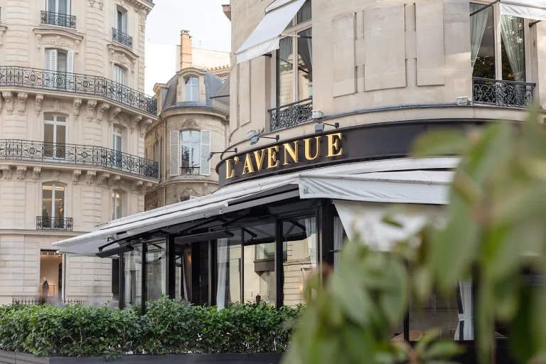 Amadeus Avenue Montaigne Paris3
