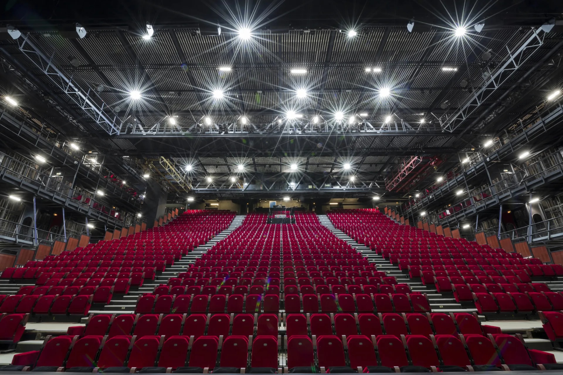 Amadeus HOLOPHONIX Stories Theatre National de Chaillot 2160px 2