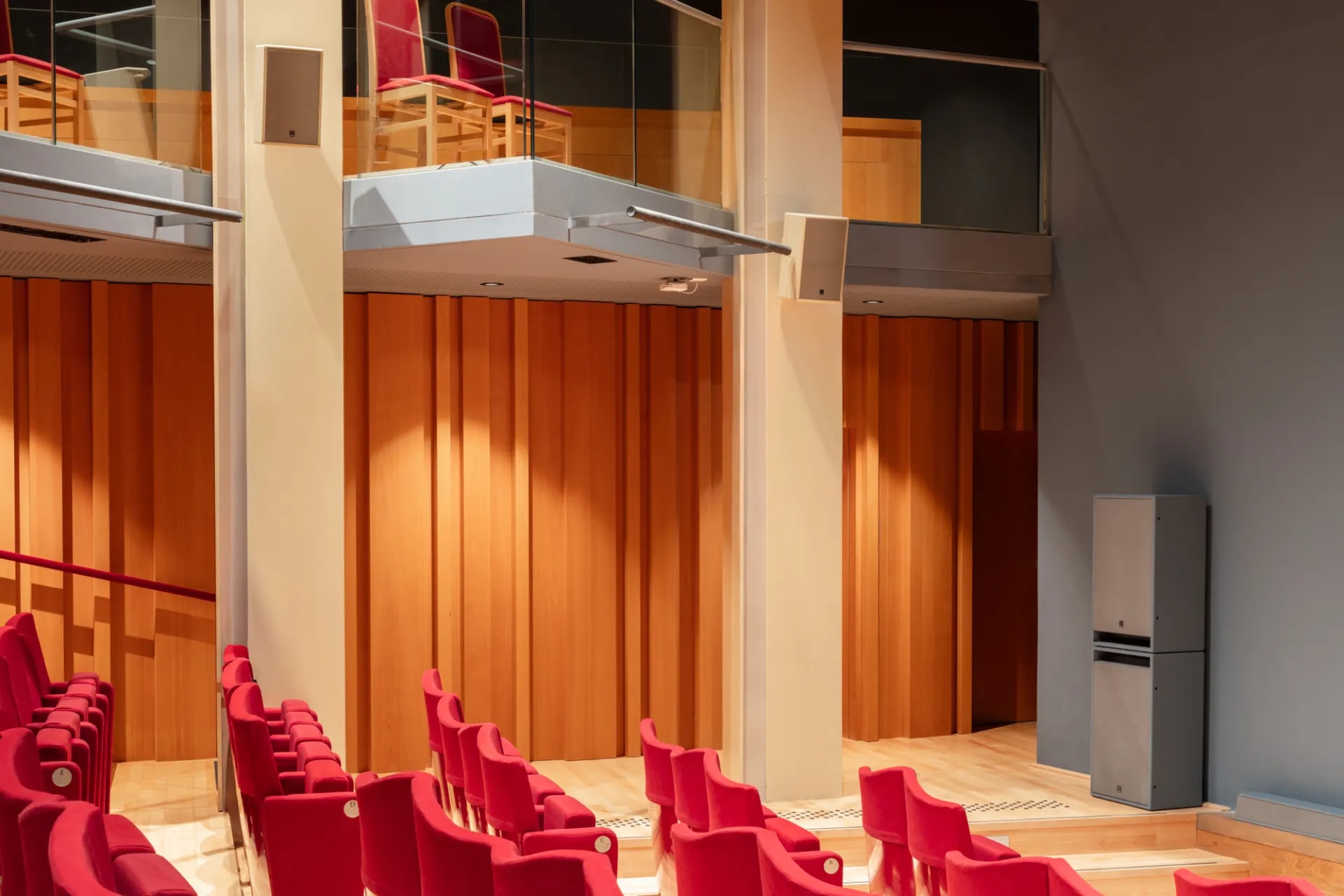Amadeus LesChampsLibres loudspeakers