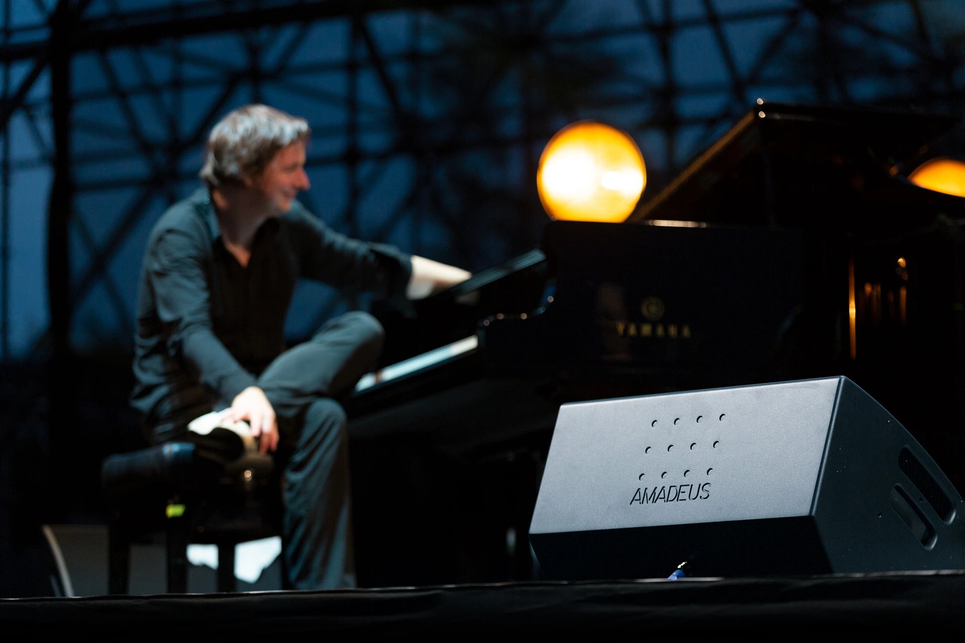 piano and amadeus loudspeakers